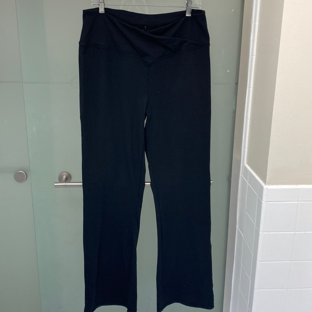 Danskin XL Flare a wide Leg leggings pants